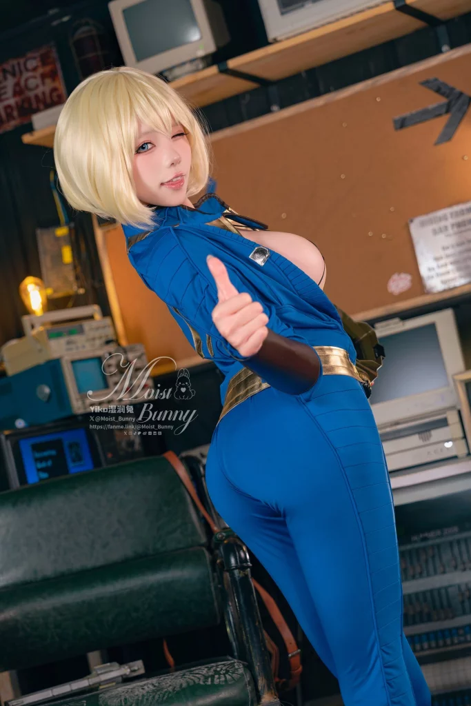 Косплей vault citizen 111 из серии fallout от yiko moist bunny 13