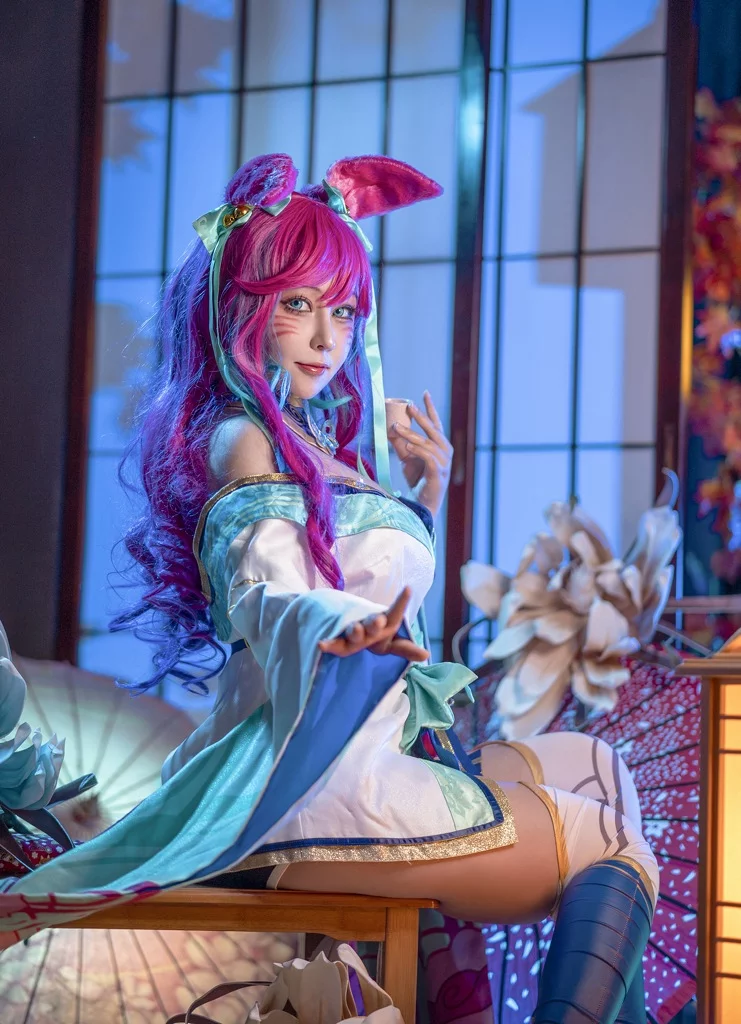 Косплей ahri в скине spirit blossom из league of legends от kaneko 4
