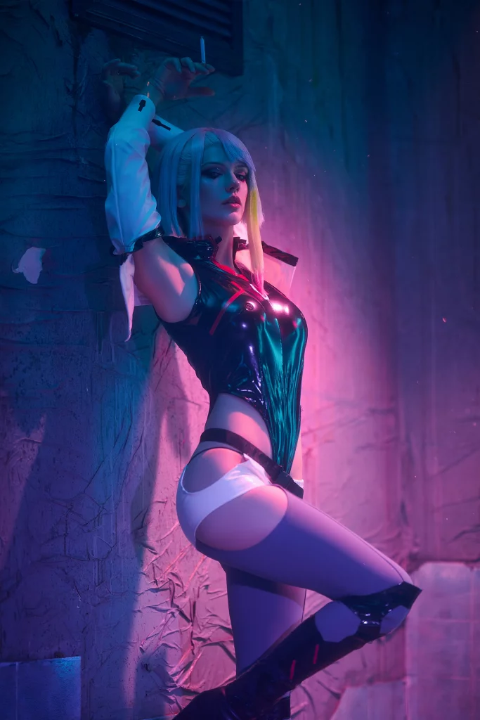 Косплей LUCY из Cyberpunk Edgerunners от Waterloo