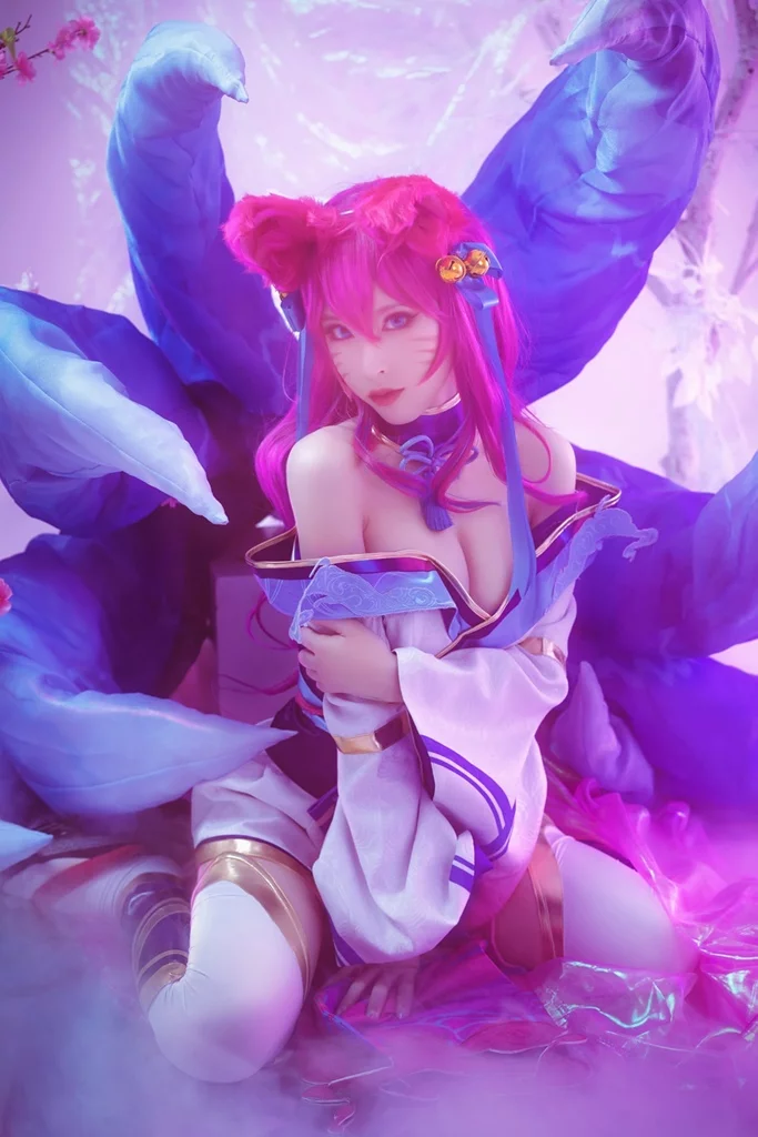 Косплей Spirit Blossom Ahri из League of Legends от Shimizu Yuno