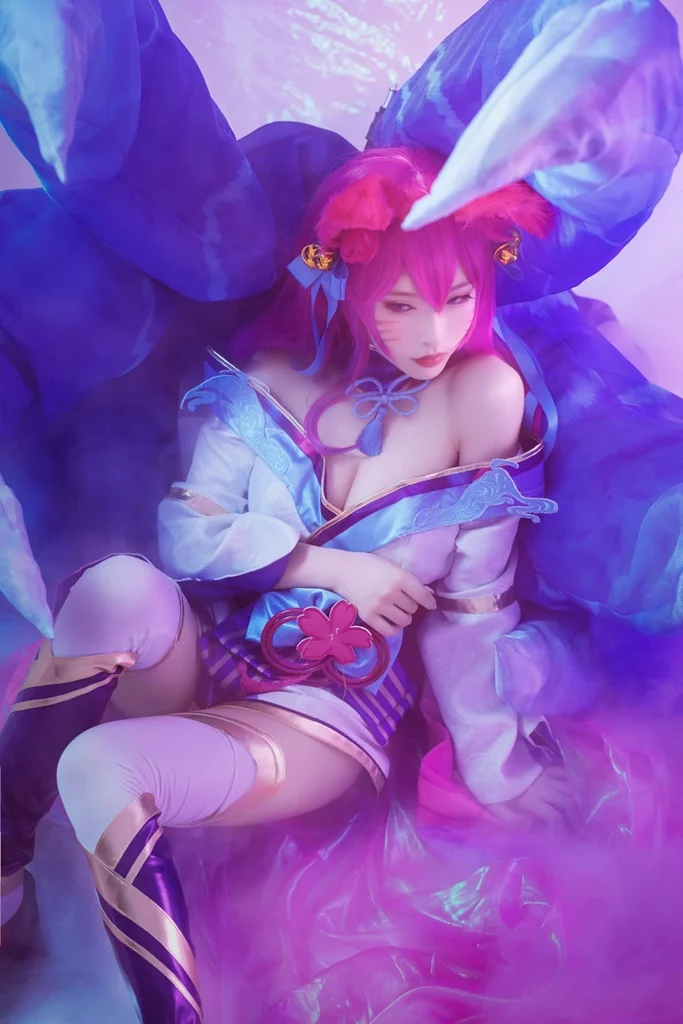 Косплей Spirit Blossom Ahri из League of Legends от Shimizu Yuno