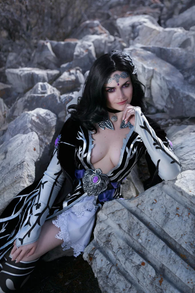 Косплей Yennefer of Vengerberg из The Witcher 3: Wild Hunt