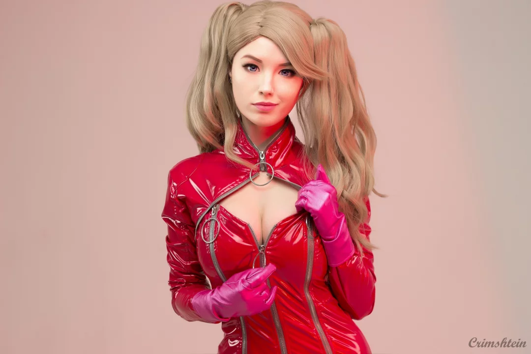 Косплей Анн Такамаки из Persona 5