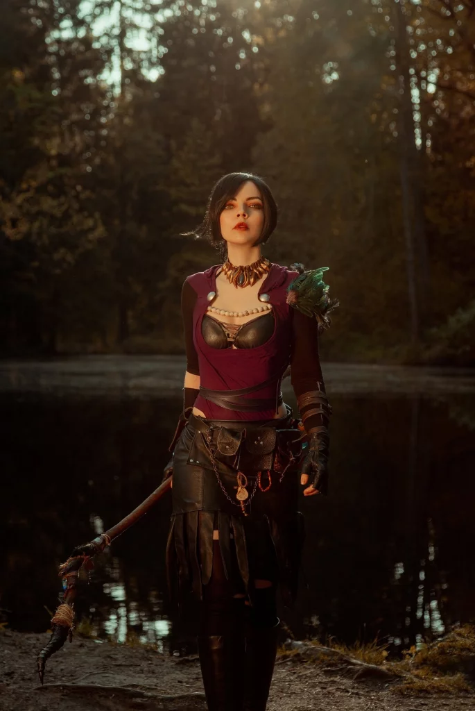 Крутой косплей Morrigan из Dragon Age от StormbornCat