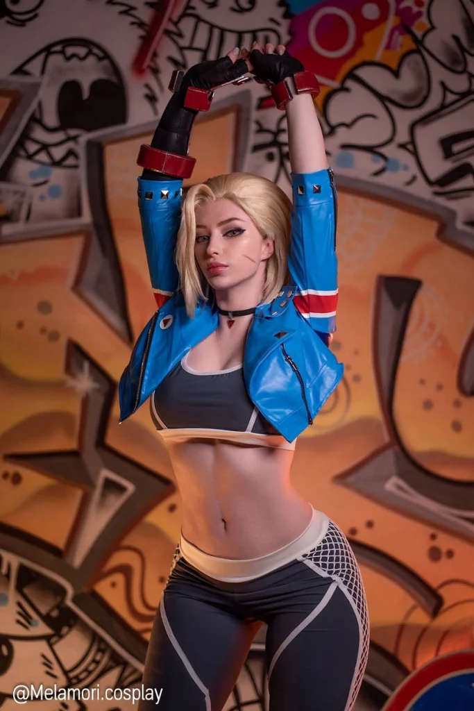 Косплей Cammy White она же Killer Bee из серии Street Fighter от Lady Melamori