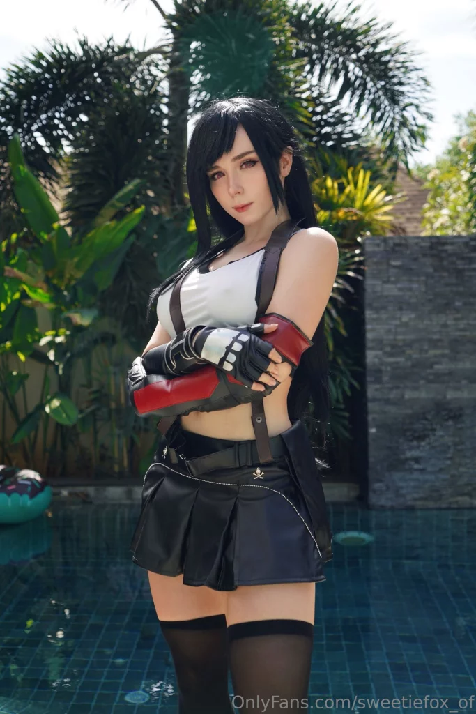 Косплей Tifa Lockhart из Final Fantasy VII от Sweetie Fox