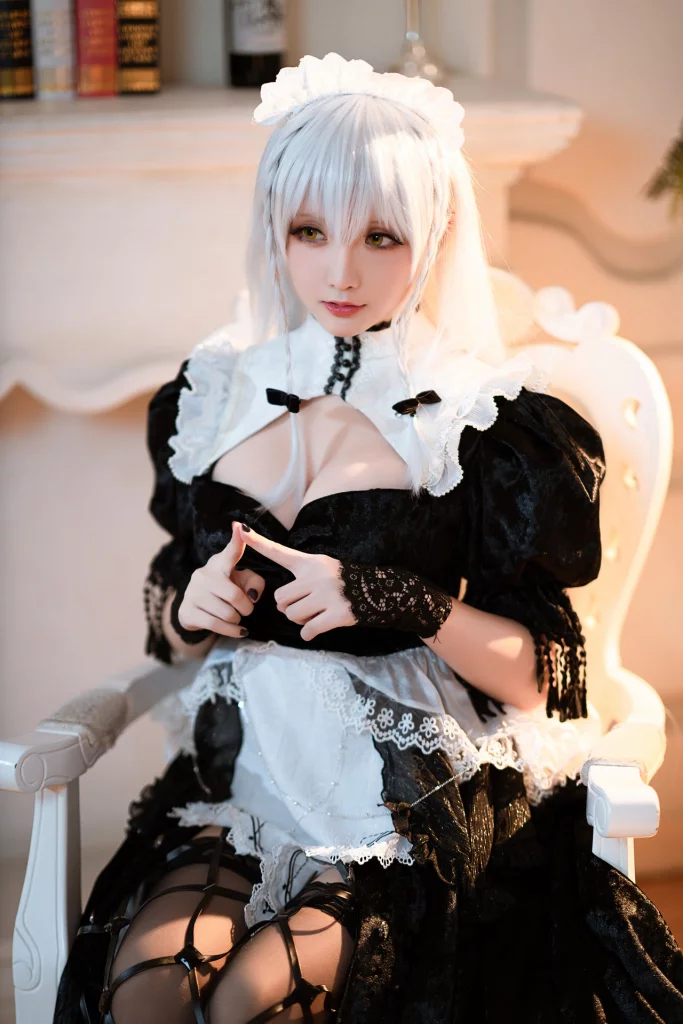 Косплей корабля королевского флота Hermione из Azur Lane от Hoshilily