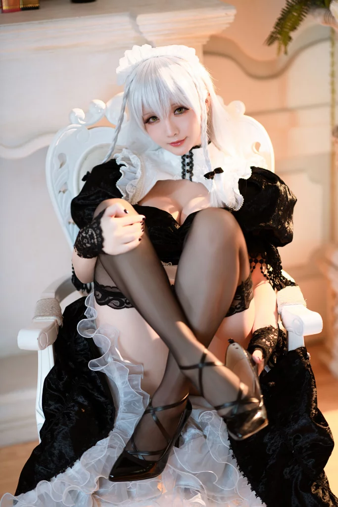 Косплей корабля королевского флота Hermione из Azur Lane от Hoshilily