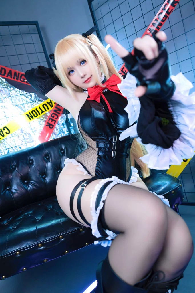 Косплей малоопытной Marie Rose из DEAD OR ALIVE 6 от mikoww