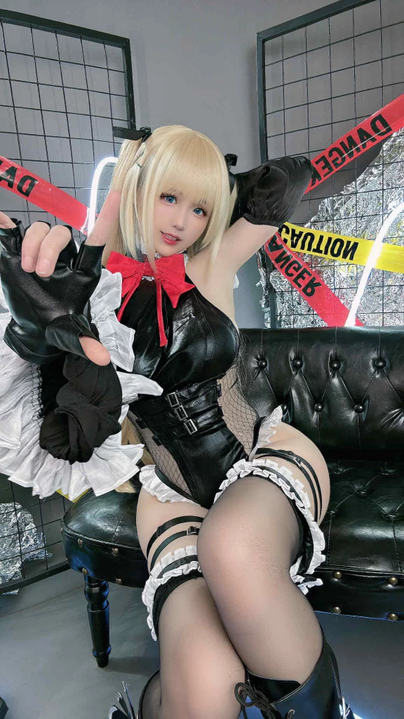 Косплей малоопытной Marie Rose из DEAD OR ALIVE 6 от mikoww