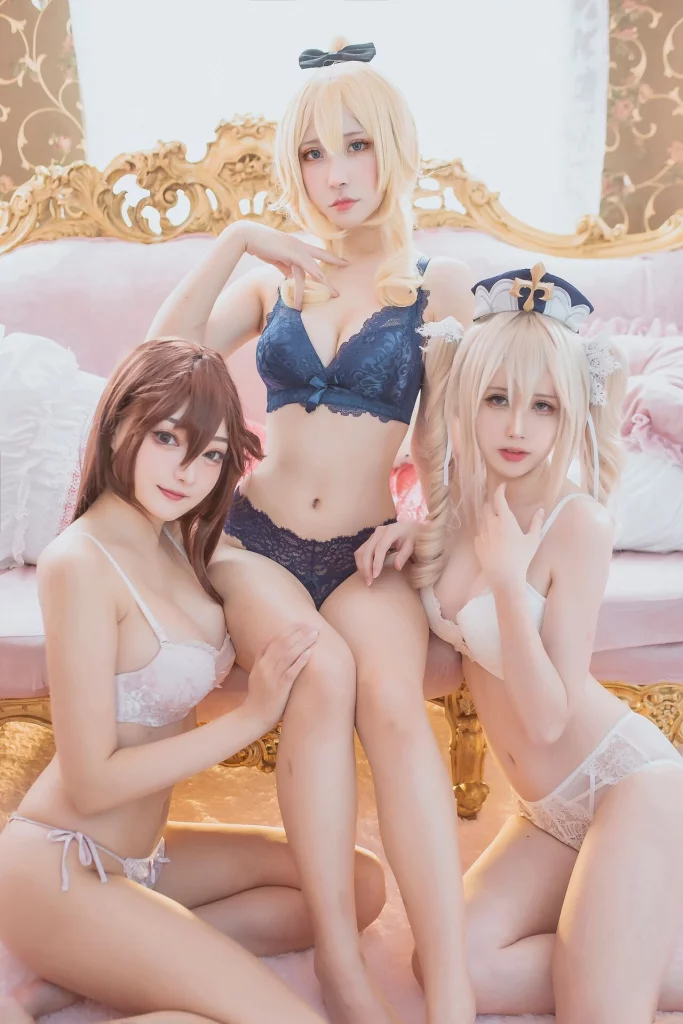 Косплейный капустник Noelle, Amber, Ganyu, Barbara, Keqing и Jean в белье из Genshin Impact