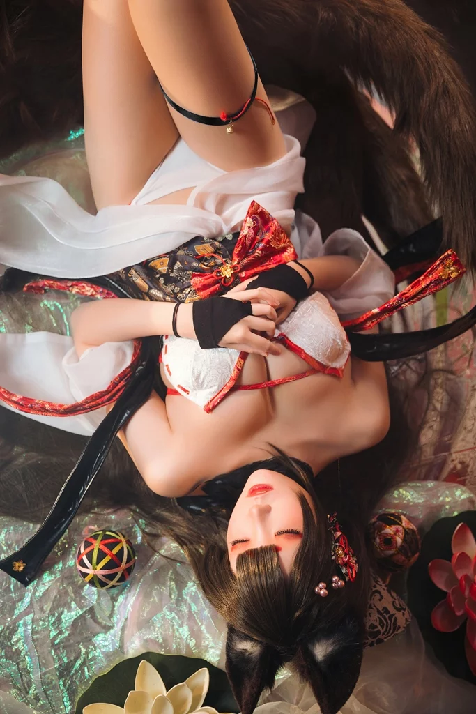 Косплей линейного крейсера Amagi из Azur Lane от Guaxichan