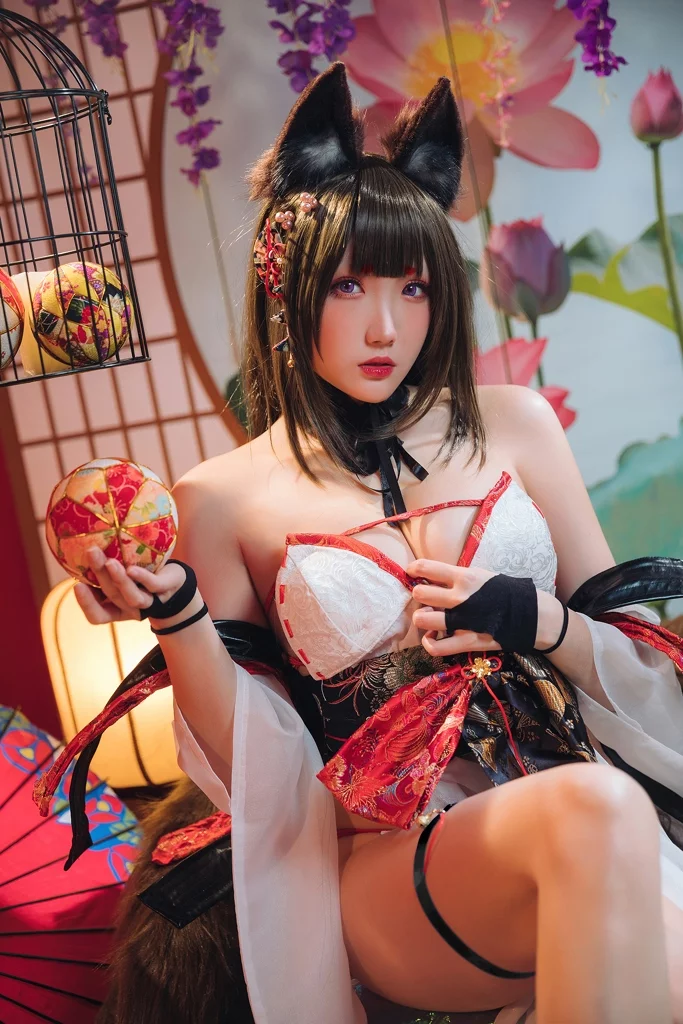 Косплей линейного крейсера Amagi из Azur Lane от Guaxichan