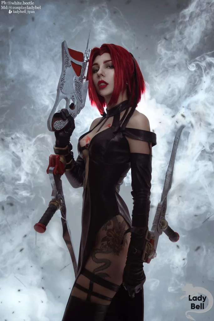 Косплей кровавой Rayne из BloodRayne 2 от Ladybell