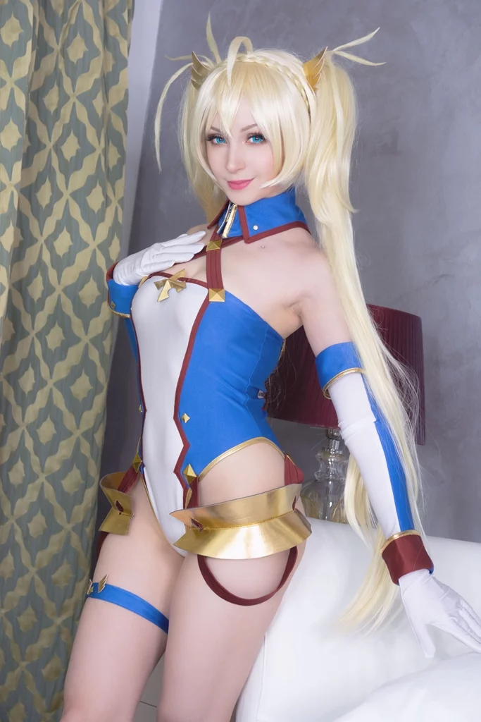 Косплей слуга клана лансер Bradamante из FateGrand Order от ShiroKitsune