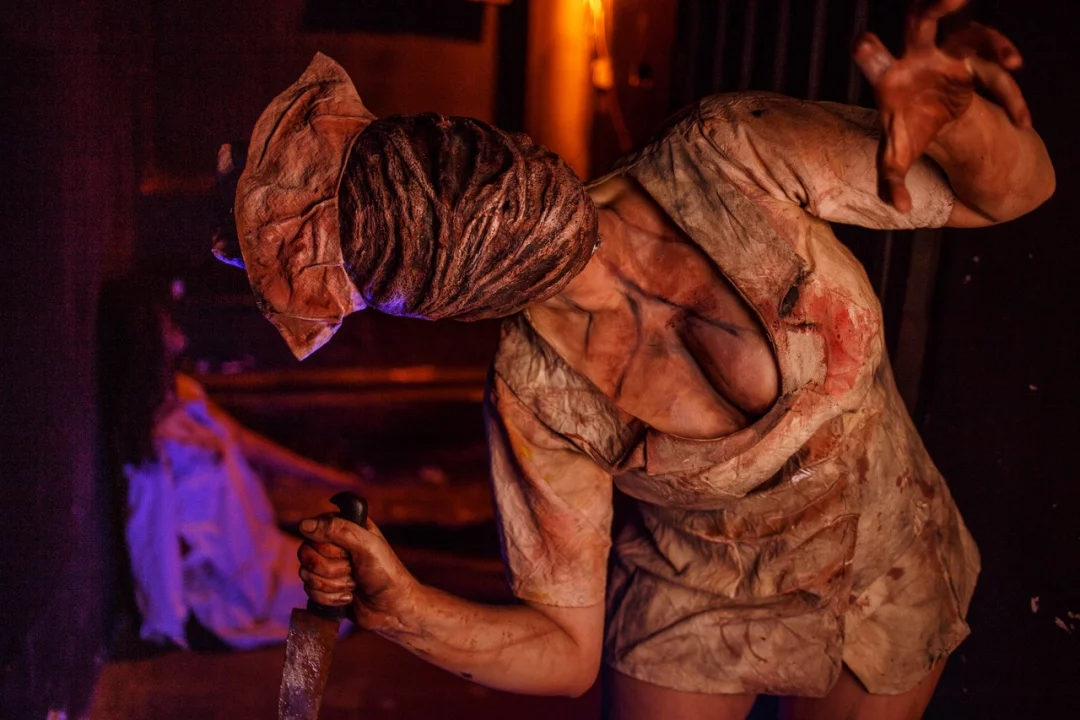 Косплей NURSE неотъемлемой части серии Silent Hill от Alice cosplay