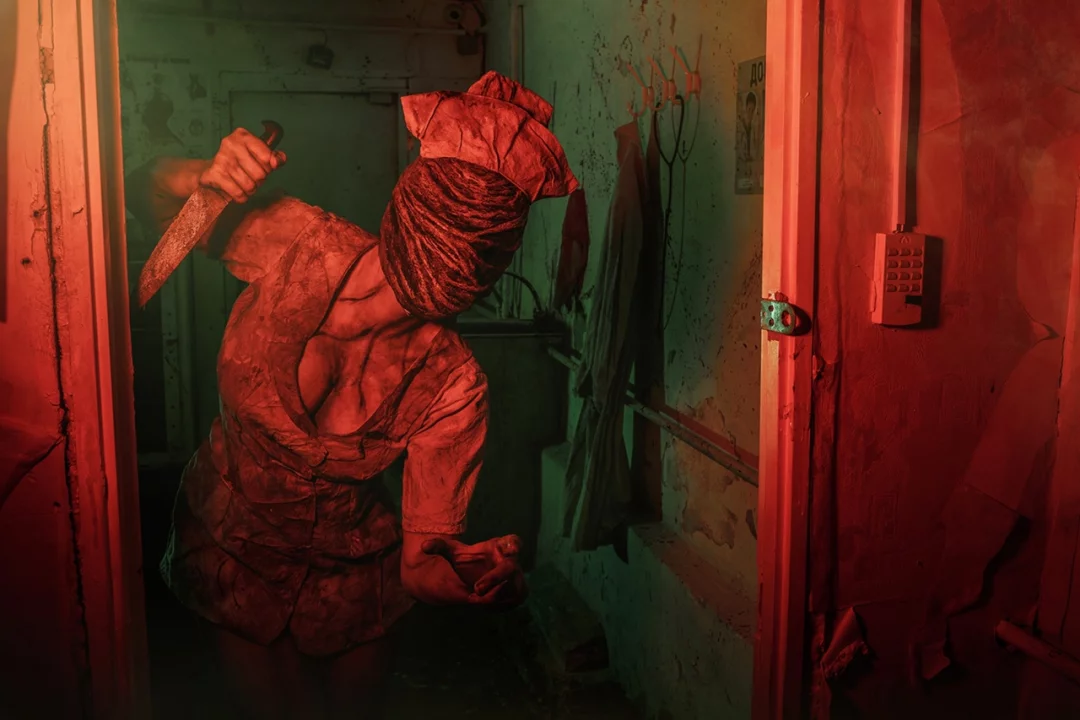 Косплей Nurse неотъемлемой части серии Silent Hill от Alice Cosplay 3