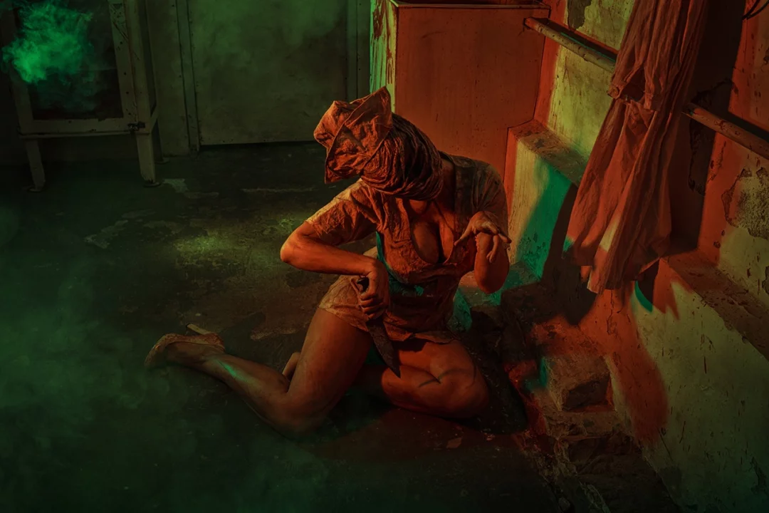 Косплей Nurse неотъемлемой части серии Silent Hill от Alice Cosplay 4