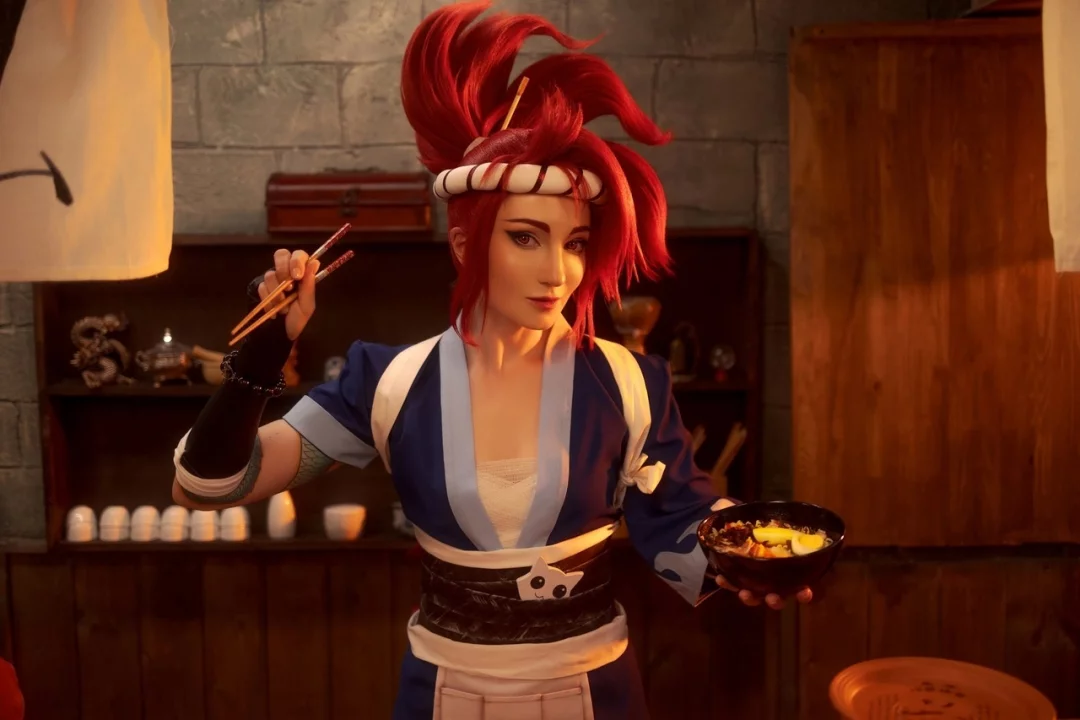 Косплей рыбной ниндзя Sashimi Akali из League of Legends от Ari_Anna