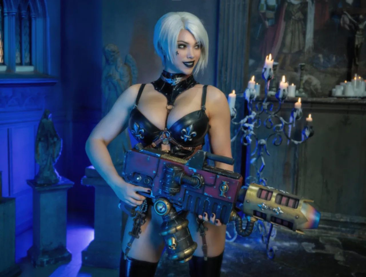 Косплей Adepta Sororitas (Sister of Battle) из вселенной Warhammer 40k от Octokuro