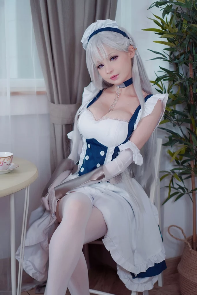 Косплей лёгкого крейсера Королевского флота Belfast из Azur Lane от Hidori Rose 3