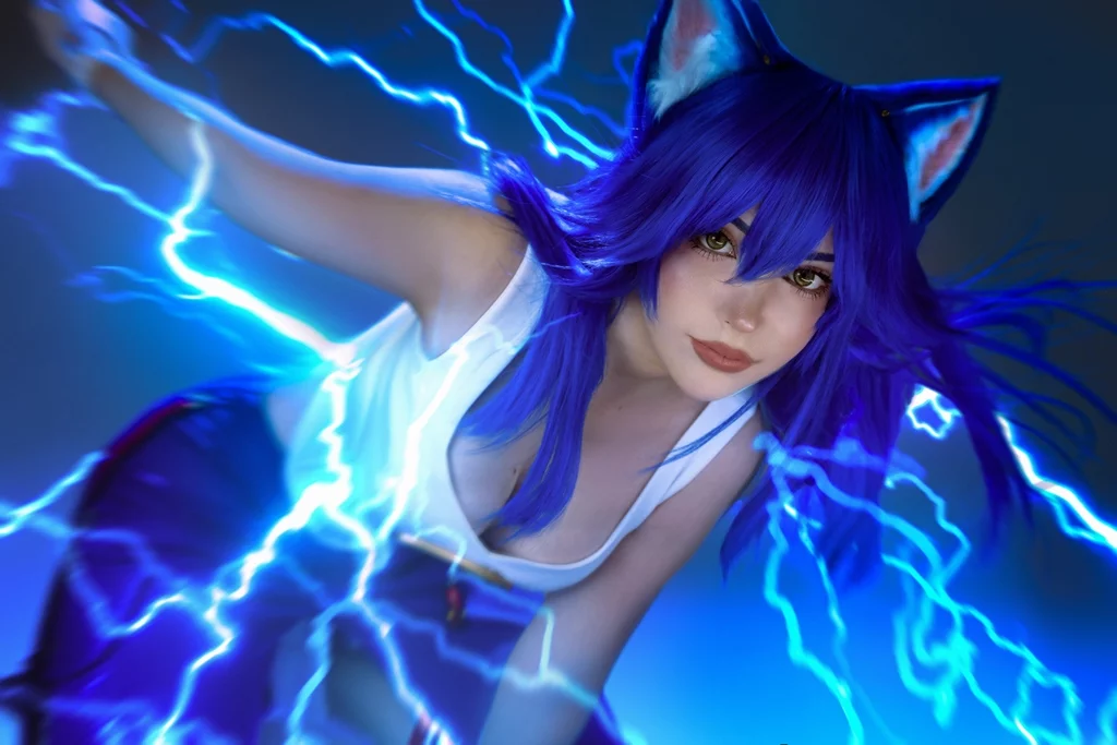 Косплей человеческой фем-версии Sonic из серии Sonic the Hedgehog от Saya The Fox