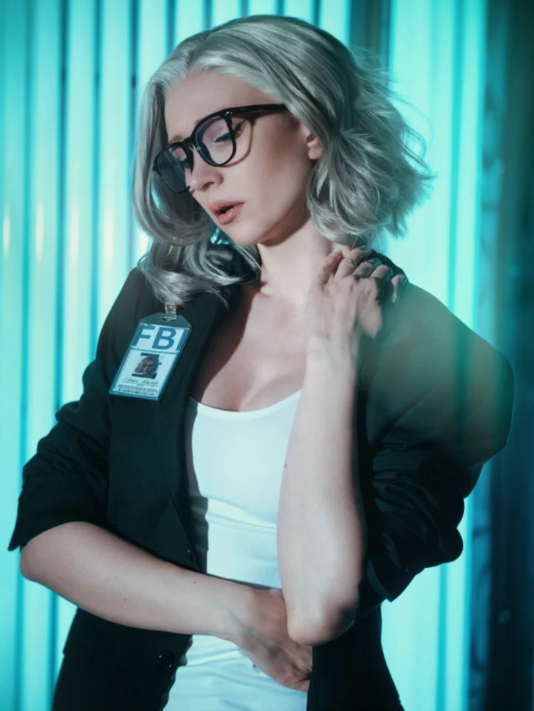 Косплей Grace Ashcroft из Resident Evil Requiem от megalcarmen