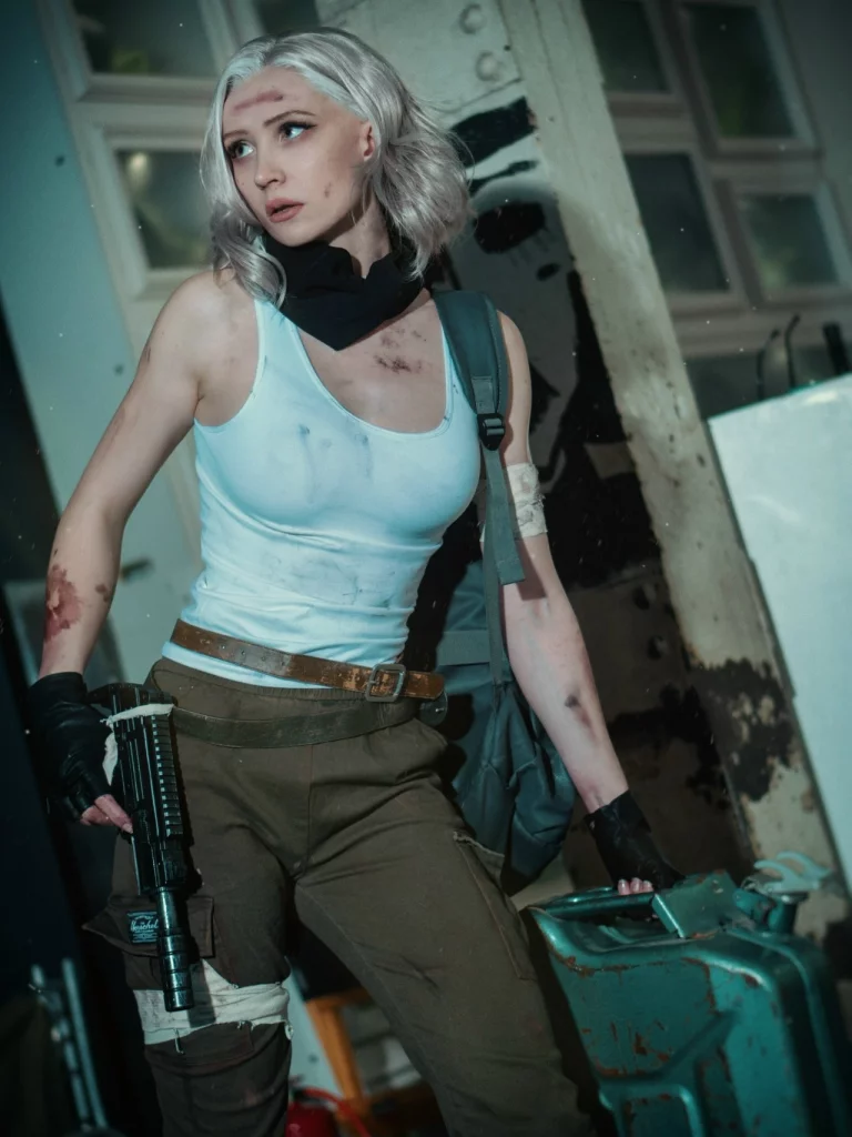 Косплей Grace Ashcroft из Resident Evil Requiem от megalcarmen