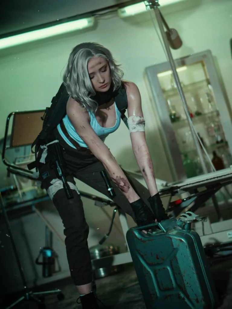 Косплей Grace Ashcroft из Resident Evil Requiem от megalcarmen