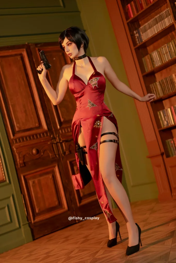 Косплей Ada Wong из Resident Evil 4 от Fishy Cosplay