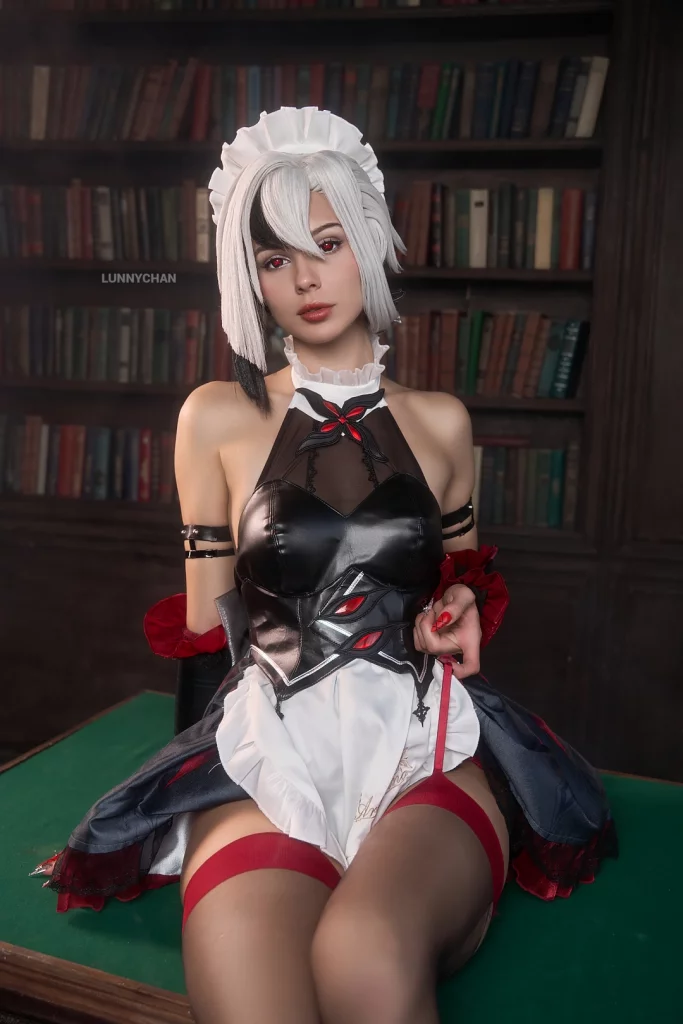 Косплей Arlecchino The Knave из Genshin Impact от Hofman cosplay