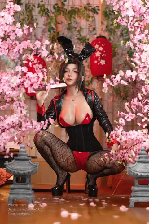 Косплей Mai Shiranui Bunny из Fatal Fury и The King of Fighters от Umeko J